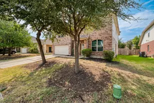 11021 Silo Valley Dr, Austin, TX 78754 - Photo 2