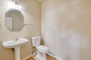 11021 Silo Valley Dr, Austin, TX 78754 - Photo 18