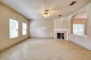 11021 Silo Valley Dr, Austin, TX 78754 - Photo 6