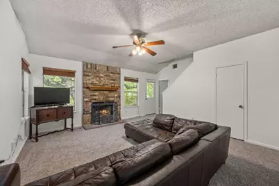 10429 Hess Drive, Austin, TX 78748 - Photo 10