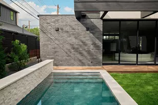 2013 Holland Ave, Austin, TX 78704 - Photo 32