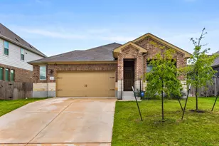 304 Giorgio Moroder Dr, Hutto, TX 78634 - Photo 4