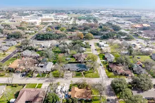 803 Peach St, Seguin, TX 78155 - Photo 38