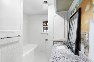 803 Peach St, Seguin, TX 78155 - Photo 26