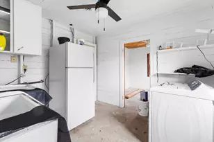 803 Peach St, Seguin, TX 78155 - Photo 24