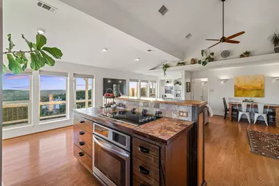 8132 Breeze Way, Jonestown, TX 78645 - Photo 18