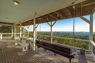 8132 Breeze Way, Jonestown, TX 78645 - Photo 32