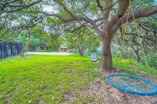 8132 Breeze Way, Jonestown, TX 78645 - Photo 36