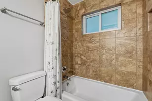 1210 Windsor Rd, Austin, TX 78703 - Photo 20