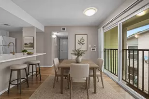 2124 Burton Dr, Austin, TX 78741 - Photo 2