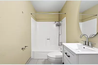 2124 Burton Drive #204, Austin, TX 78741 - Photo 20