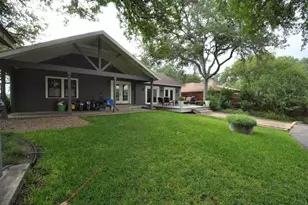 3003 Burleson Rd, Austin, TX 78741 - Photo 30