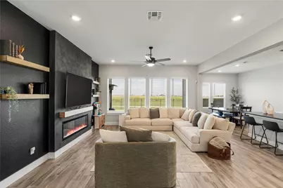 20225 Dustin Lane, Pflugerville, TX 78660 - Photo 2