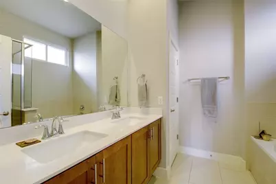 5400 Daimler Drive, Austin, TX 78744 - Photo 14