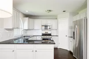 5660 Wagon Train Rd, Austin, TX 78749 - Photo 4