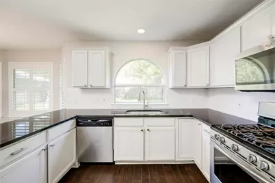 5660 Wagon Train Road, Austin, TX 78749 - Photo 4