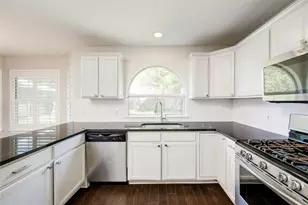 5660 Wagon Train Rd, Austin, TX 78749 - Photo 4