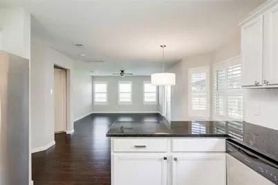 5660 Wagon Train Road, Austin, TX 78749 - Photo 6