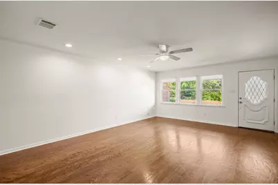 11129 Pinehurst Drive #C, Austin, TX 78747 - Photo 4