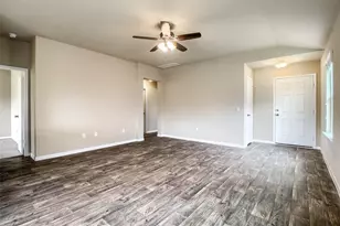 102 Sulphur River Loop, Hutto, TX 78634 - Photo 4