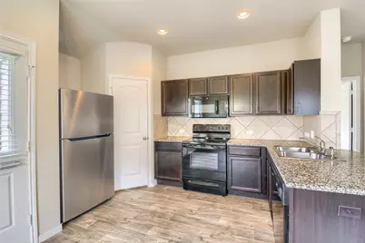 102 Sulphur River Loop, Hutto, TX 78634 - Photo 8