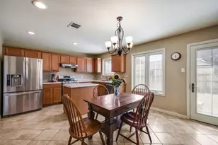 1102 Port Daniel Dr, Leander, TX 78641 - Photo 12