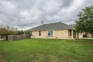 111 Carriage Way, Kyle, TX 78640 - Photo 20