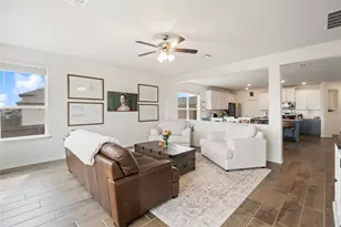 327 Steele Wy, Cibolo, TX 78108 - Photo 12