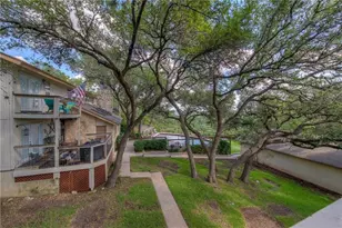 1895 Westlake Dr, Austin, TX 78746 - Photo 20