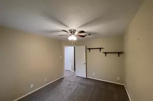1825 Red Rock Dr, Round Rock, TX 78665 - Photo 14