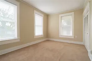 803 W 17th St, Austin, TX 78701 - Photo 16