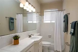 803 W 17th St, Austin, TX 78701 - Photo 20