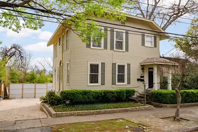 803 W 17th Street #A, Austin, TX 78701 - Photo 2