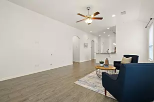 892 Centerra Hills Cir, Round Rock, TX 78665 - Photo 16