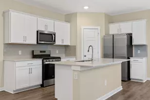 220 Fairfax Ave, San Marcos, TX 78666 - Photo 12