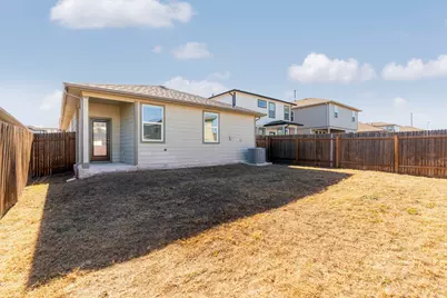 220 Fairfax Avenue, San Marcos, TX 78666 - Photo 28