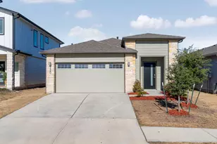 220 Fairfax Ave, San Marcos, TX 78666 - Photo 1