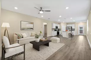 220 Fairfax Ave, San Marcos, TX 78666 - Photo 2