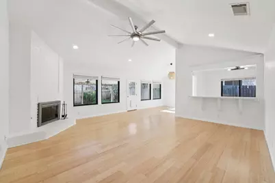 10229 Missel Thrush Drive, Austin, TX 78750 - Photo 4