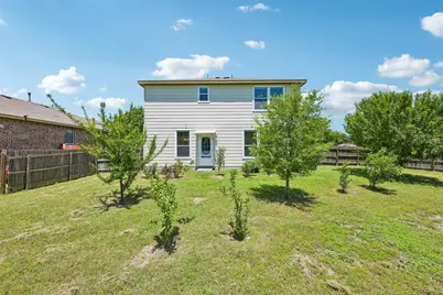 140 Lynn Crest Bend, Buda, TX 78610 - Photo 28