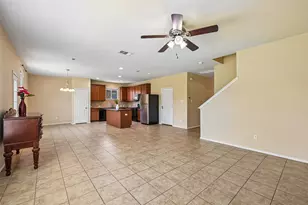 140 Lynn Crest Bend, Buda, TX 78610 - Photo 10