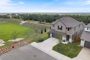 201 Kingsland St, Georgetown, TX 78633 - Photo 28