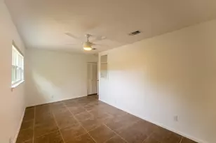 1307 Berkshire Dr, Austin, TX 78723 - Photo 34