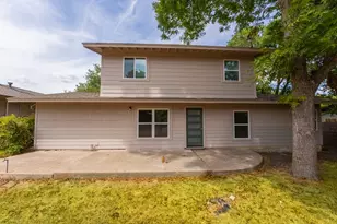 1307 Berkshire Dr, Austin, TX 78723 - Photo 38