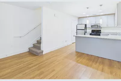 711 W 32nd Street #116, Austin, TX 78705 - Photo 4