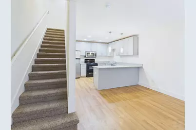 711 W 32nd Street #116, Austin, TX 78705 - Photo 10