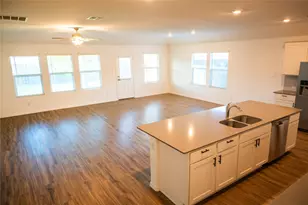 423 Bluejack Wy, Hutto, TX 78634 - Photo 8