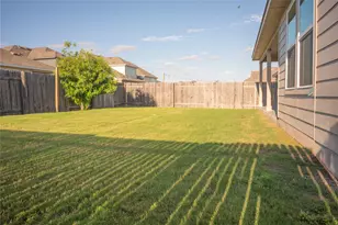 423 Bluejack Wy, Hutto, TX 78634 - Photo 22