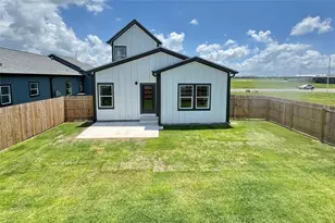 2017 Applewood Dr, Lockhart, TX 78644 - Photo 26