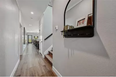 2017 Applewood Drive, Lockhart, TX 78644 - Photo 4